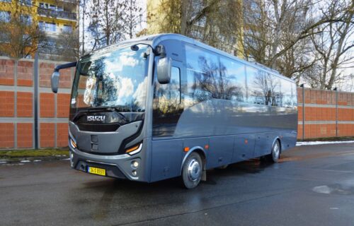 Novinka na českém trhu! Midibus ISUZU GRAND TORO XL